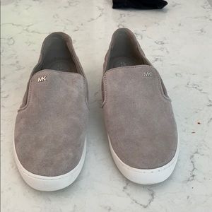 Michael kors womens gray size 8.5